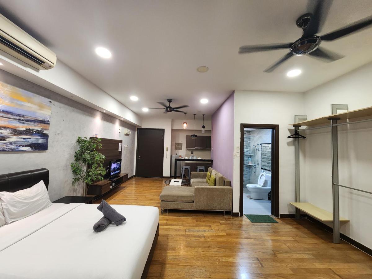 Regalia Suites Kuala Lumpur Klcc מראה חיצוני תמונה
