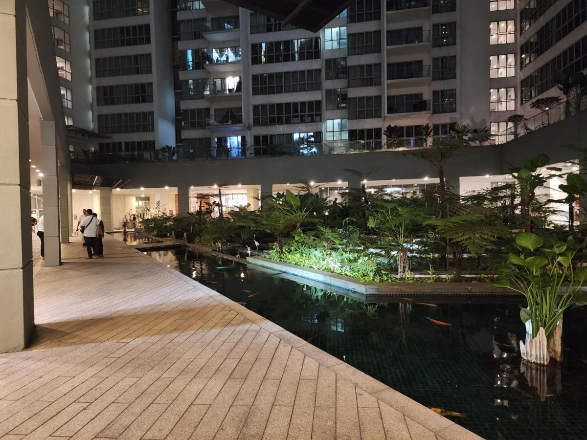 Regalia Suites Kuala Lumpur Klcc מראה חיצוני תמונה